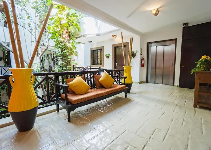 Mariposa Boutique - 5th Avenue Hotel 4*