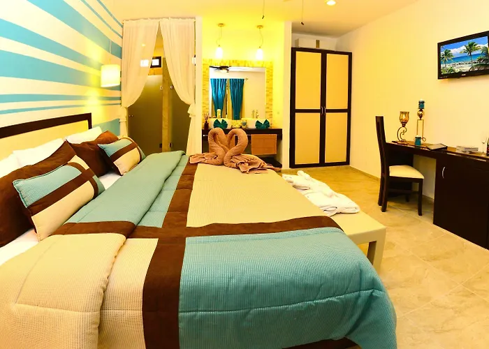 Mariposa Boutique - 5th Avenue Hotel 4*