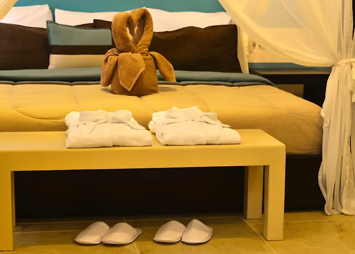 Mariposa Boutique - 5th Avenue 4*
