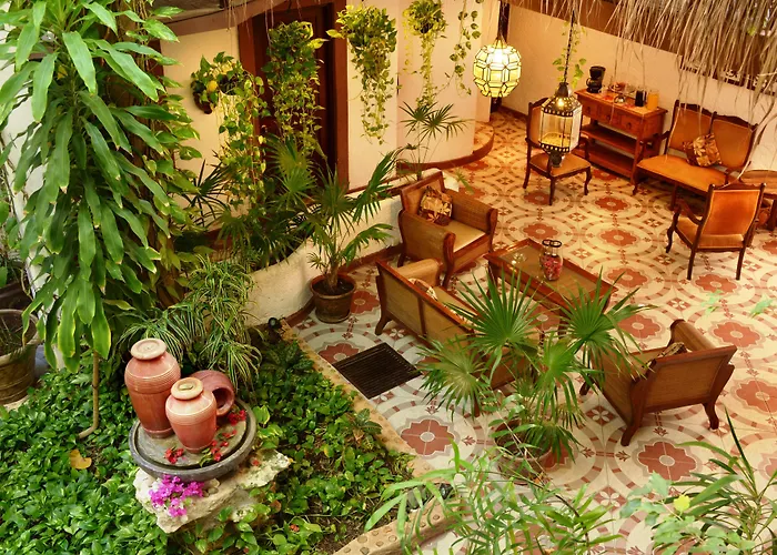 Mariposa Boutique - 5th Avenue Hotel 4*